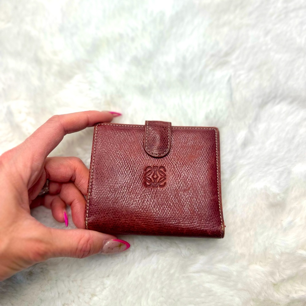 ✨💎Authentic✨💎Loewe compact wallet